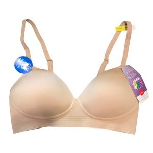 💕NWT Hanes Smooth Tec bra size Medium - 36B, 34C cup